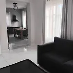 Anasa House דירה *